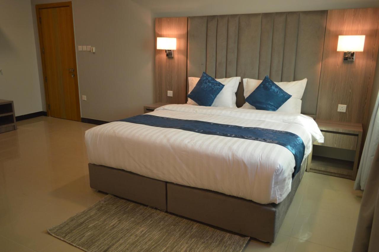 Terrace View 3 Apartment Dammam Luaran gambar